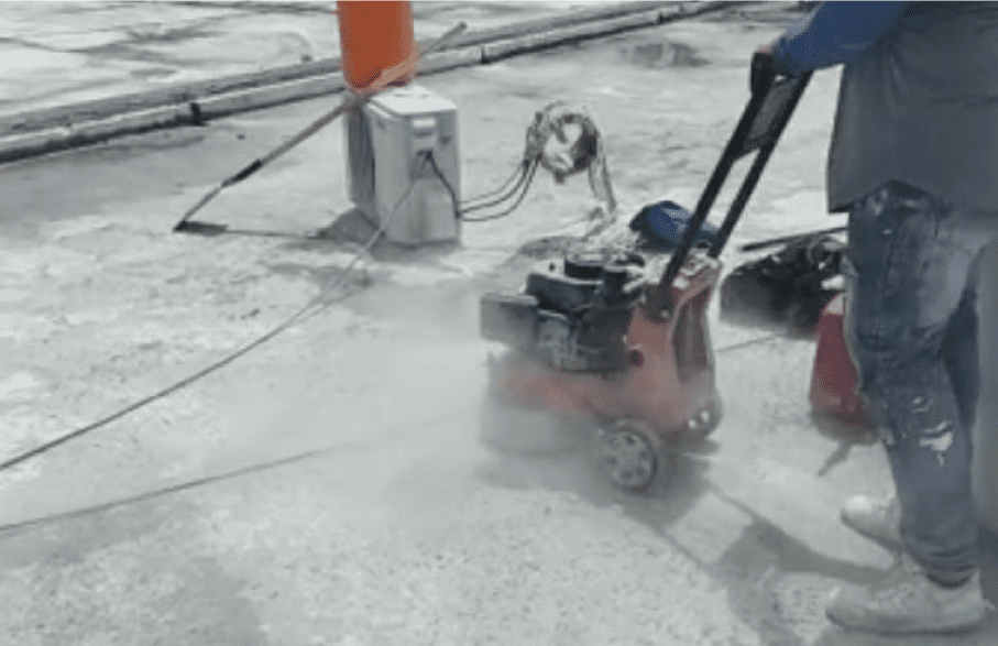 Sellado de Techos - Saturno Contractors LLC