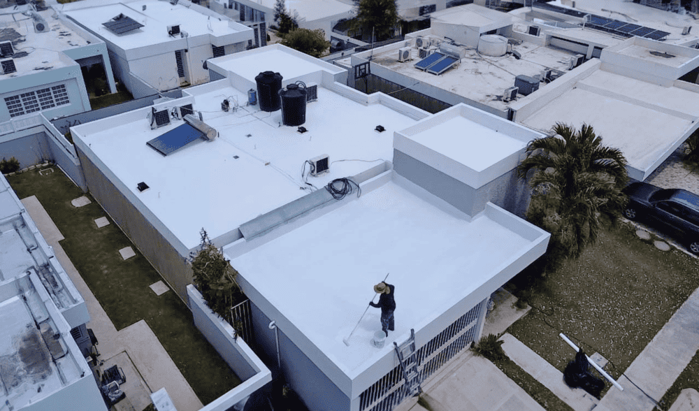 Sellado de Techos - Saturno Contractors LLC