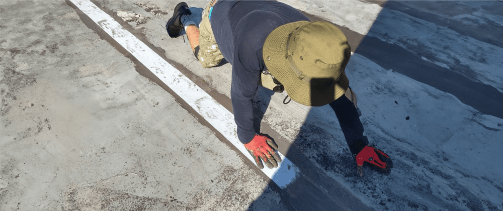 Sellado de Techos - Saturno Contractors LLC